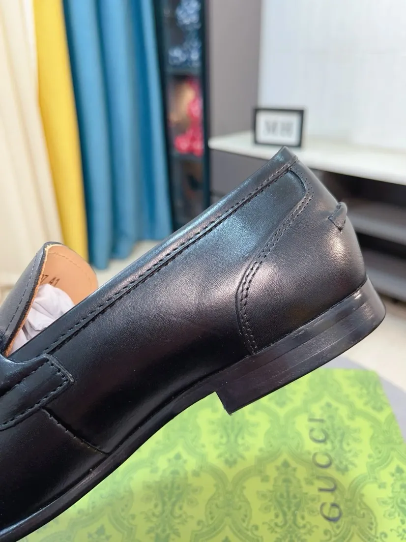 Men's shoes 💰500🌹🌹【GUCCI】The most popular classic Gucci leather shoes. Synchronized with the official website, the upper is made of Italian first-layer cowhide ➕cowhide lining, with unique brand and unique craftsmanship. Highlighting the hot style of the new year. Stop hesitating, stop wandering, get it now. Number: 38--44